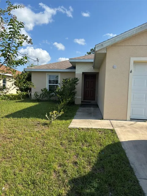 6 WOOD AMBER LANE #B