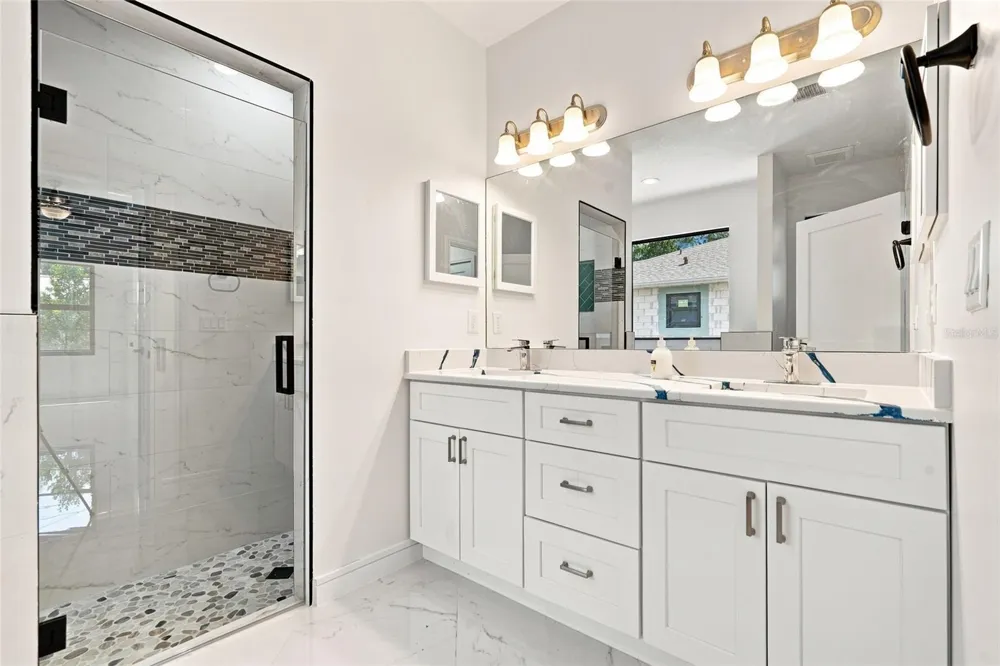 2356 30TH AVENUE SW Vero Beach, FL 32968