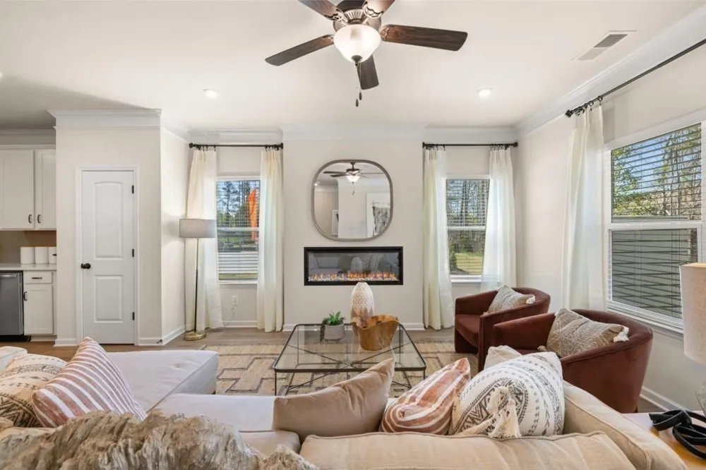 1080 Elowen Drive #102 Austell, GA 30168