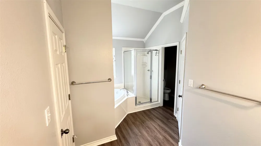 2106 Renaissance Drive Denison, TX 75020