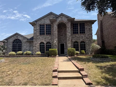 2332 Boardwalk Drive