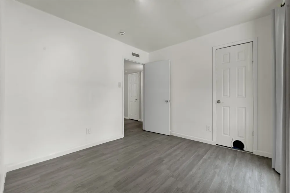 225 Rockcrest Drive Mesquite, TX 75150
