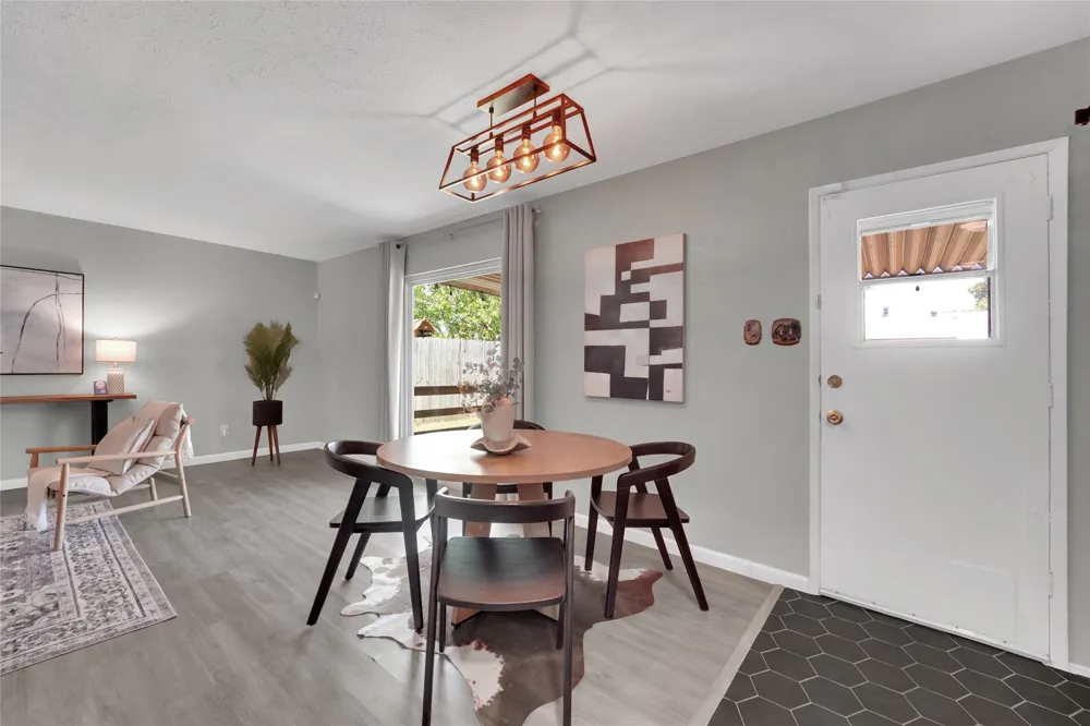 225 Rockcrest Drive Mesquite, TX 75150