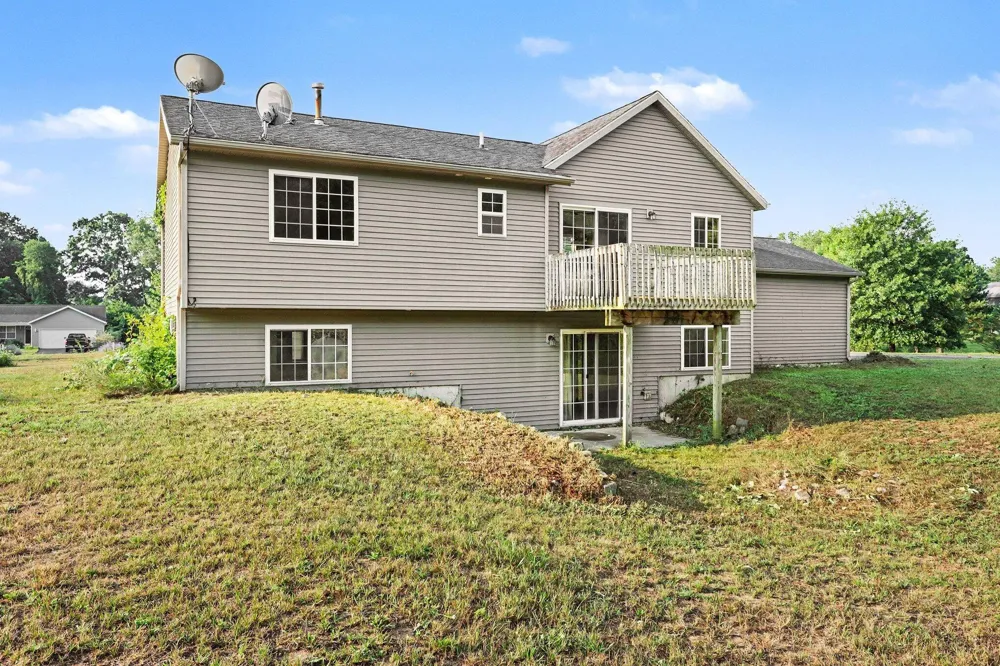 25740 Chaty Lane Gobles, MI 49055