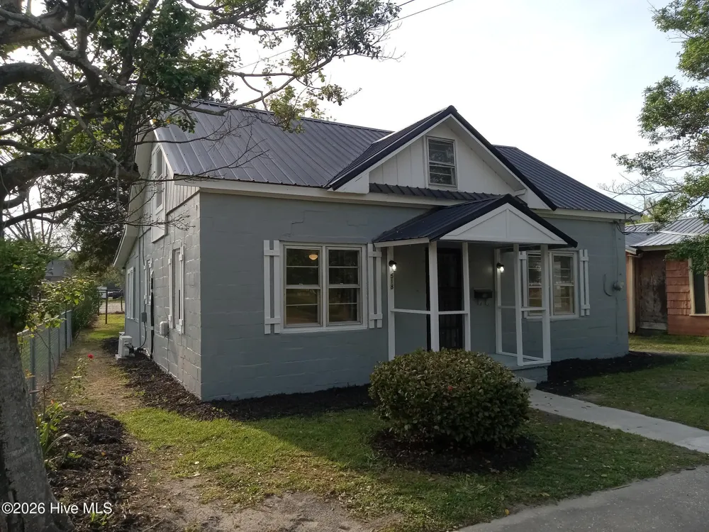 518 S Brown Street Chadbourn, NC 28431