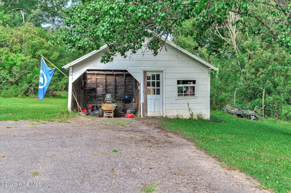 208 West Terrace Street Edgefield, SC 29824
