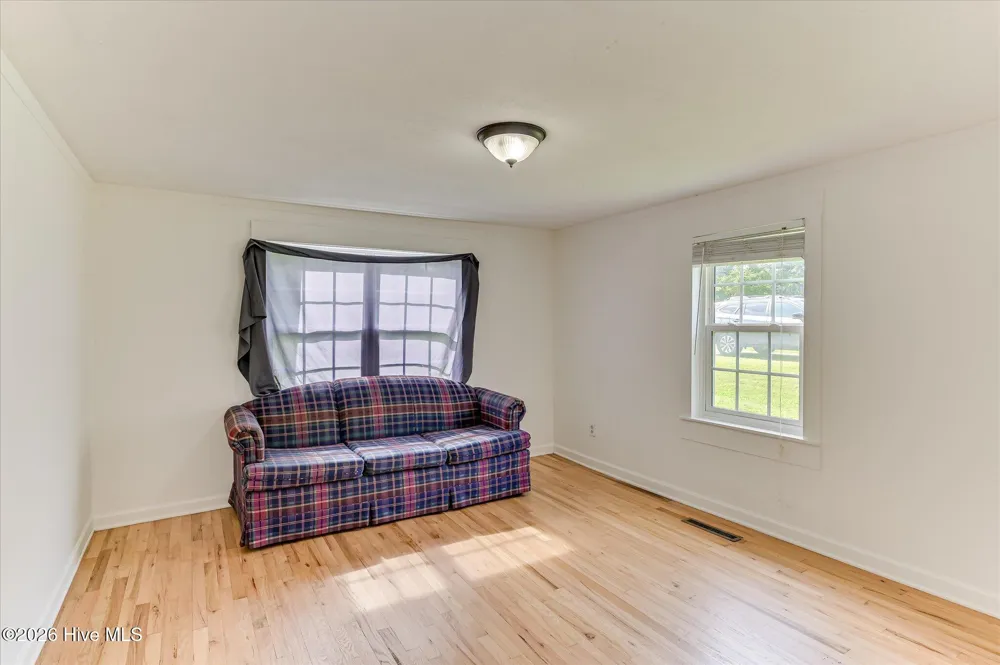 208 West Terrace Street Edgefield, SC 29824