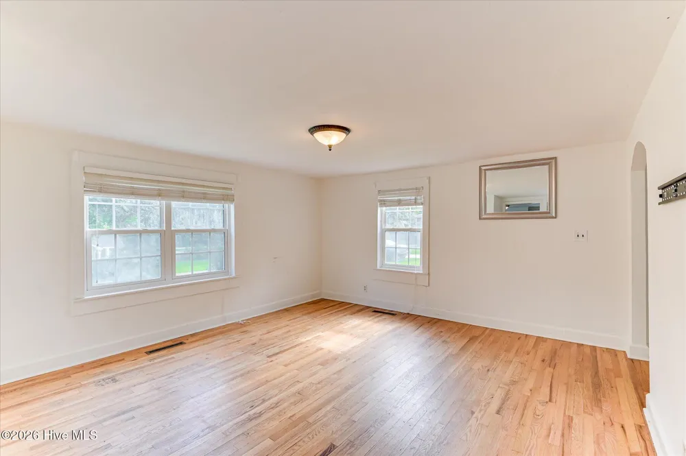 208 West Terrace Street Edgefield, SC 29824