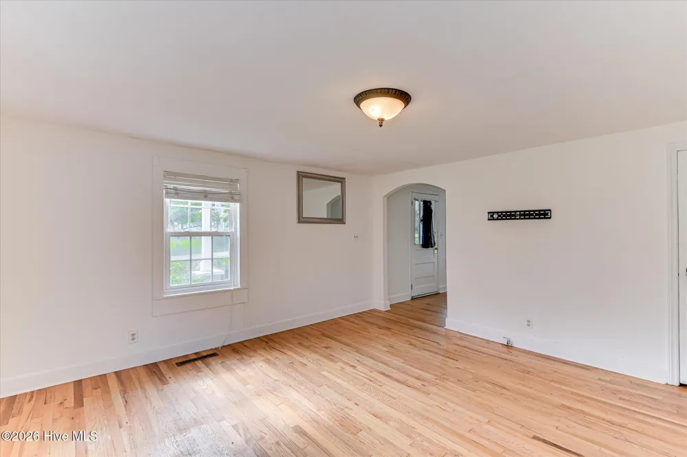 208 West Terrace Street Edgefield, SC 29824