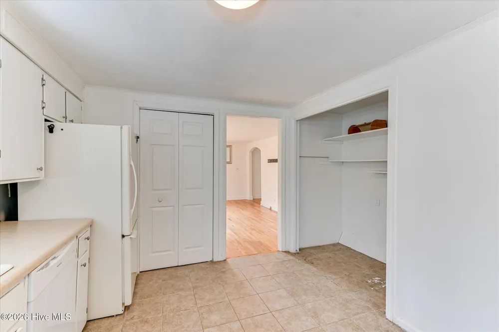 208 West Terrace Street Edgefield, SC 29824