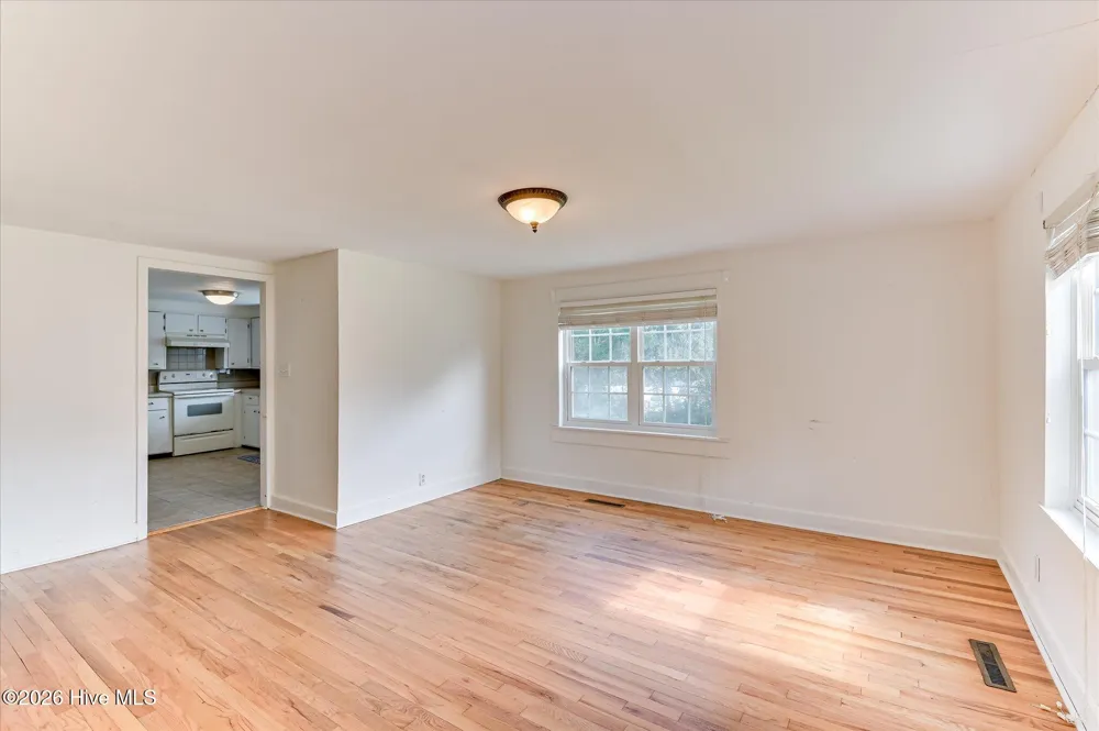 208 West Terrace Street Edgefield, SC 29824