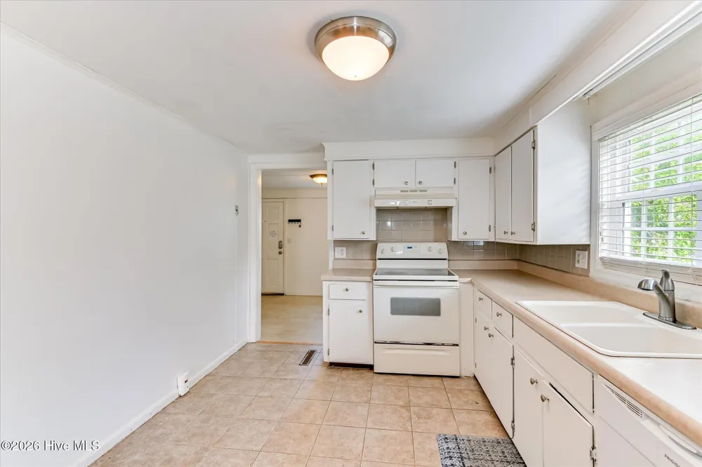 208 West Terrace Street Edgefield, SC 29824