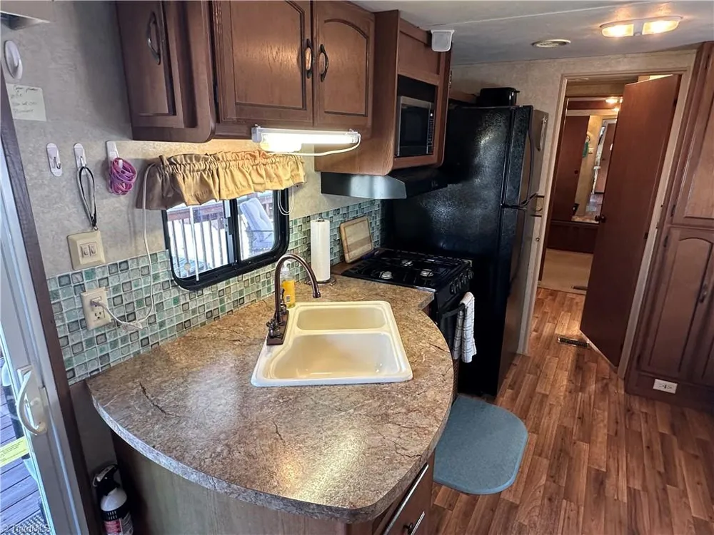 331 Mount View Lane New London, NC 28127