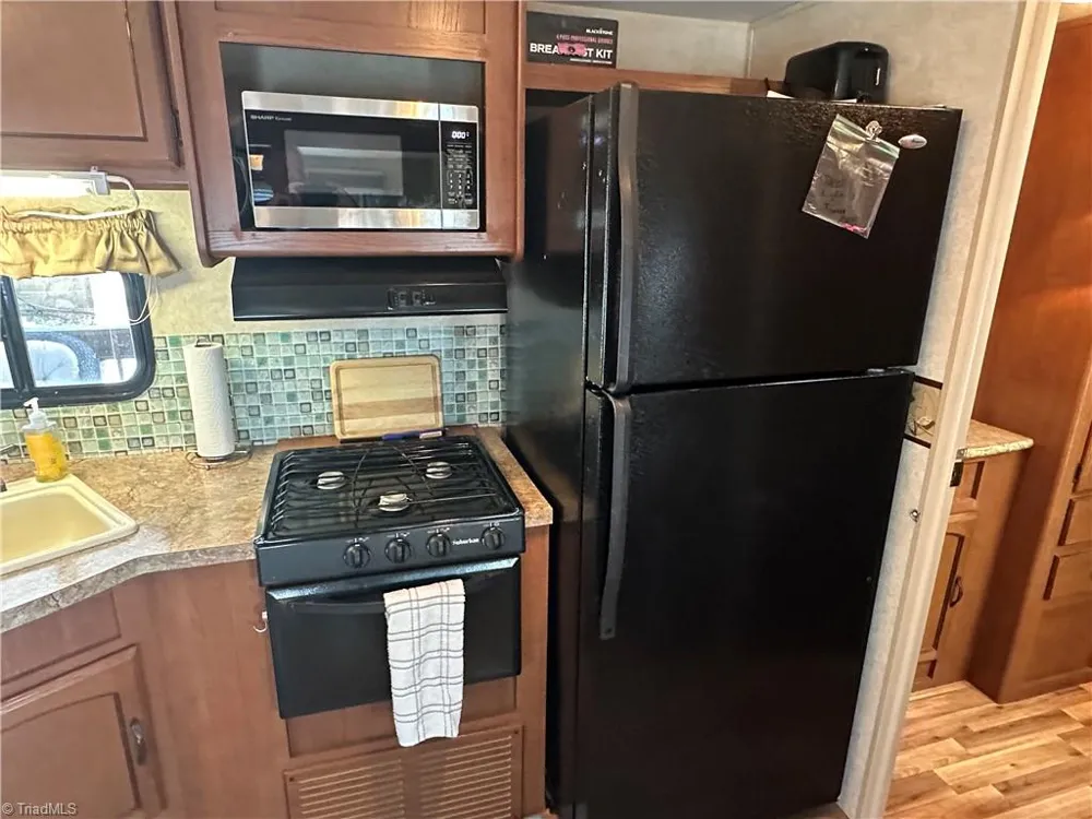 331 Mount View Lane New London, NC 28127