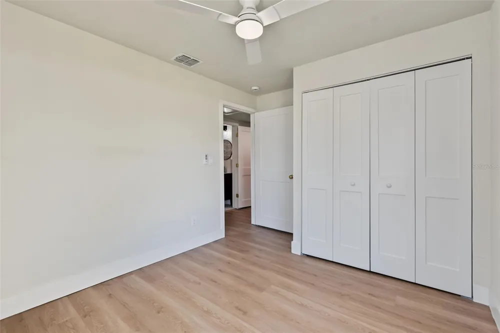 8713 EDISON AVENUE Tampa, FL 33604