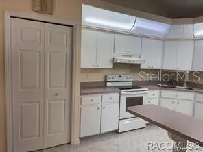 824 WINDERMERE BOULEVARD Inverness, FL 34453