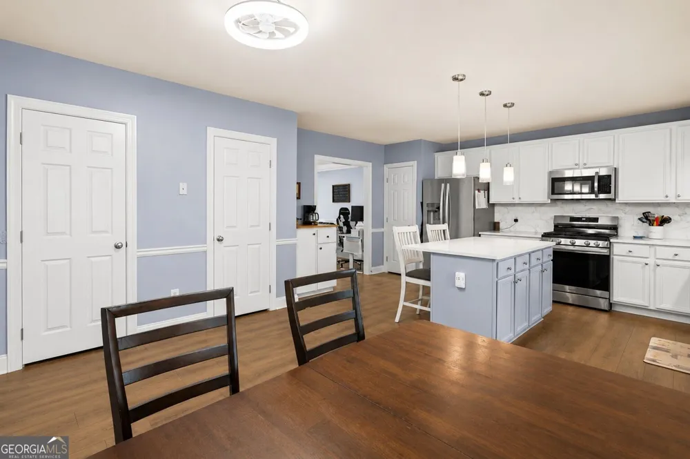 4122 Pond Edge RD Snellville, GA 30039