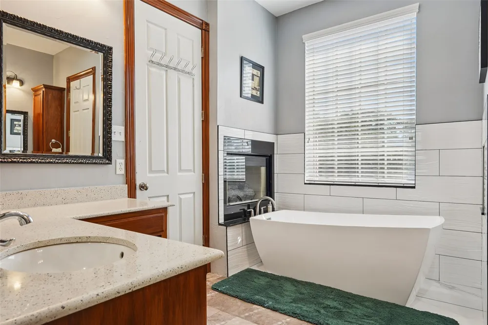 2380 W Sherman Drive Aubrey, TX 76227