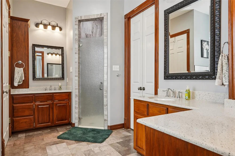 2380 W Sherman Drive Aubrey, TX 76227