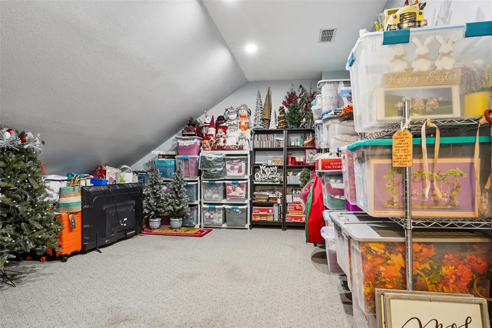 2380 W Sherman Drive Aubrey, TX 76227