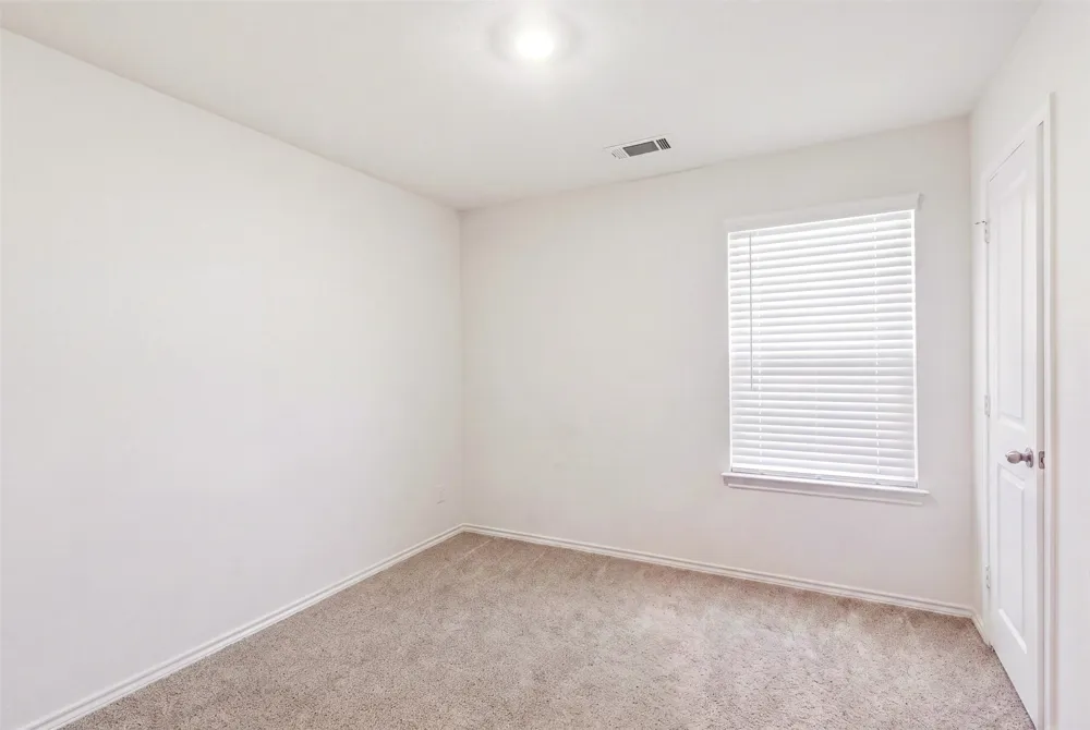 1302 Olivewood Place Crandall, TX 75114