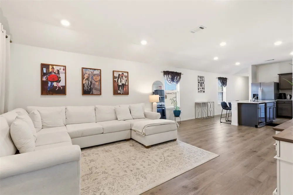 1302 Olivewood Place Crandall, TX 75114