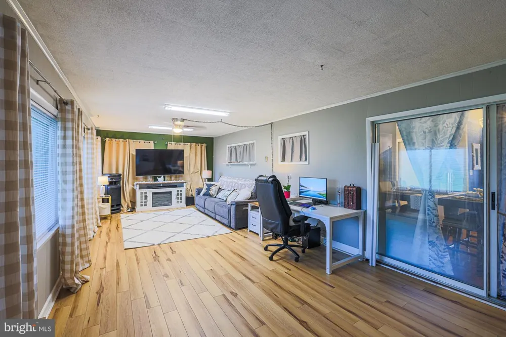 8200 HARRIS AVENUE Baltimore, MD 21234