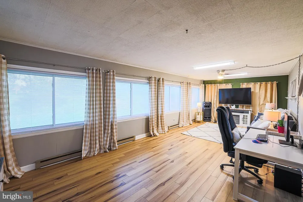 8200 HARRIS AVENUE Baltimore, MD 21234