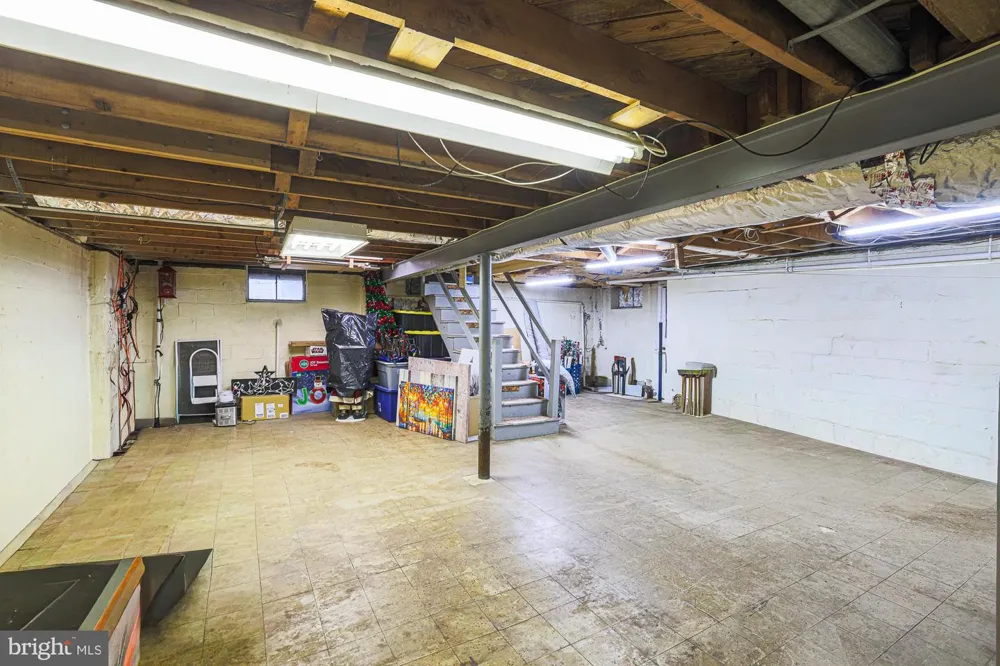 8200 HARRIS AVENUE Baltimore, MD 21234