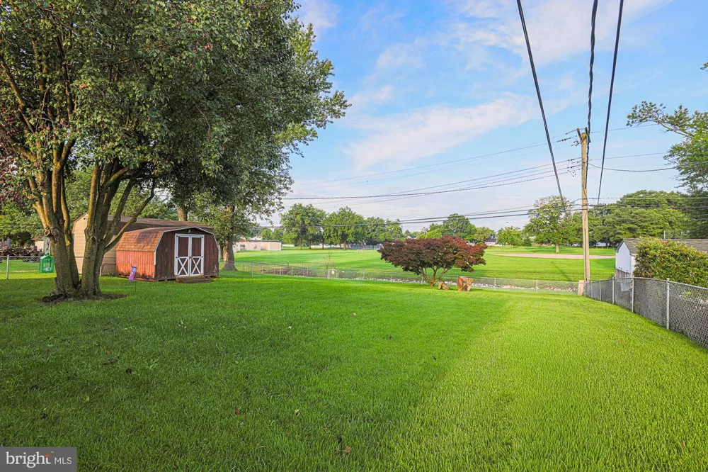 8200 HARRIS AVENUE Baltimore, MD 21234