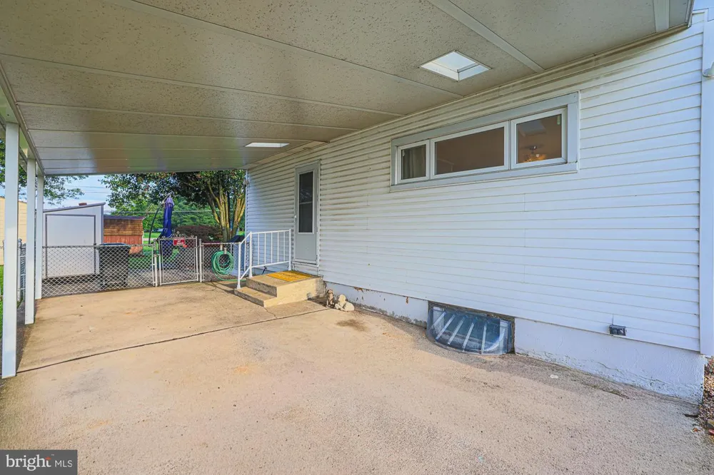 8200 HARRIS AVENUE Baltimore, MD 21234