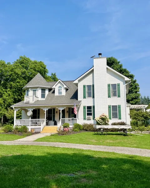 4724 Flat River Trail