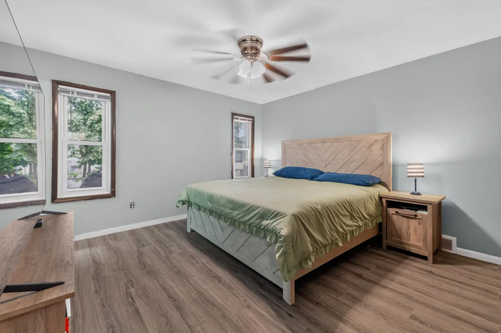 16657 Kennebec Street Southgate, MI 48195
