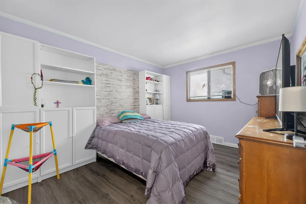 16657 Kennebec Street Southgate, MI 48195