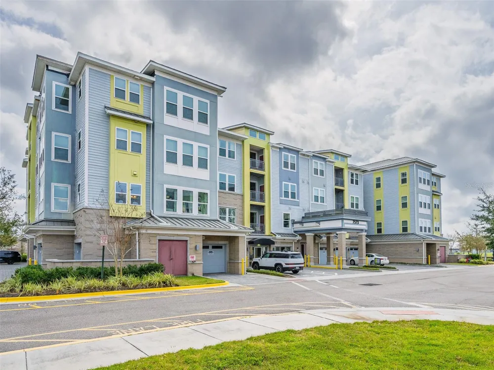 7517 LAUREATE BOULEVARD #4303 Orlando, FL 32827