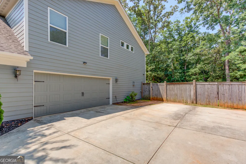1043 Liberty Park DR Braselton, GA 30517