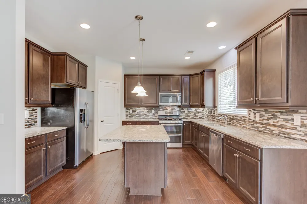1043 Liberty Park DR Braselton, GA 30517