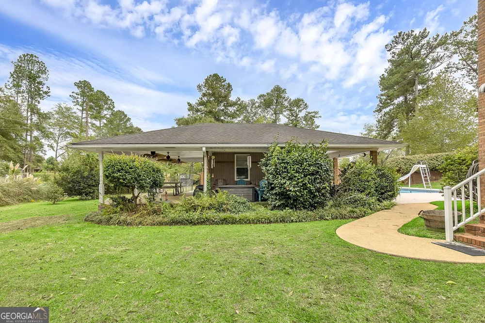 1296 McQuaig ST NW Cairo, GA 39828