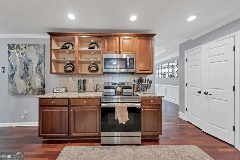 604 Arbor RDG Loganville, GA 30052