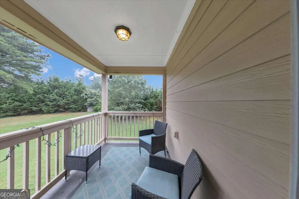604 Arbor RDG Loganville, GA 30052