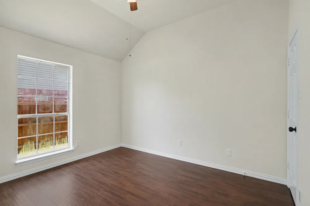 6017 Hilltop Drive Watauga, TX 76148