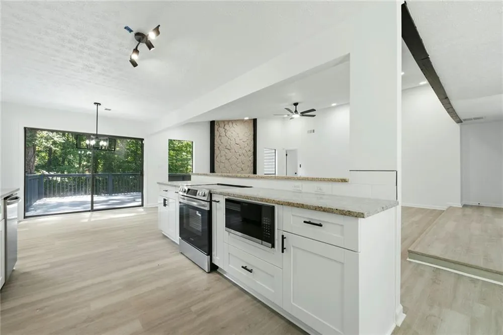 6350 Beethoven Circle Riverdale, GA 30296