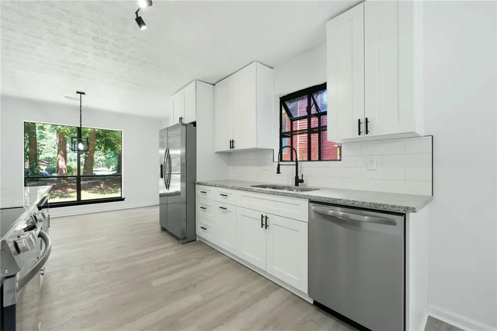 6350 Beethoven Circle Riverdale, GA 30296
