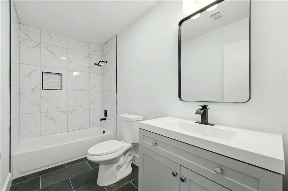 6350 Beethoven Circle Riverdale, GA 30296