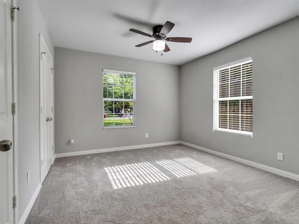 12313 23rd Street Santa Fe, TX 77510