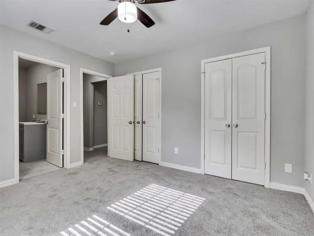12313 23rd Street Santa Fe, TX 77510