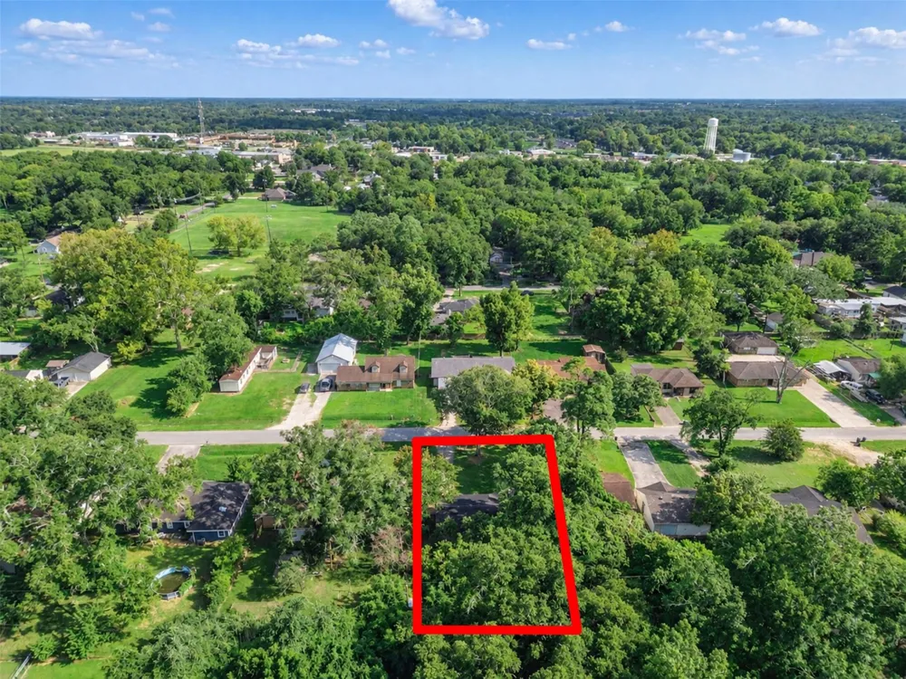 12313 23rd Street Santa Fe, TX 77510