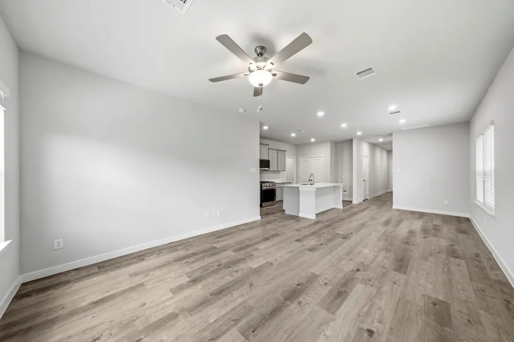 302 Amy Street Angleton, TX 77515