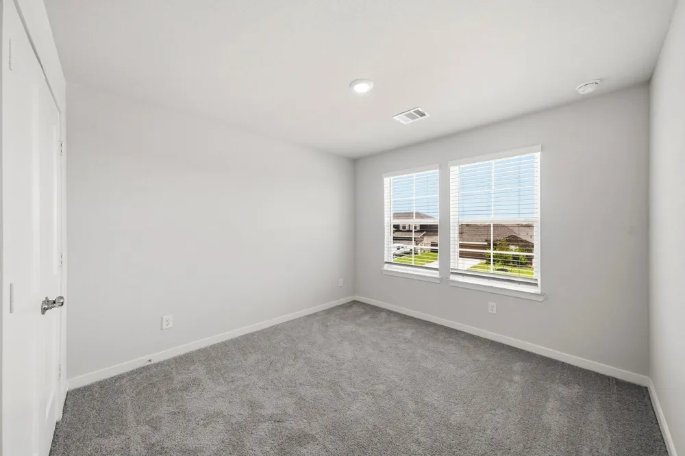 302 Amy Street Angleton, TX 77515
