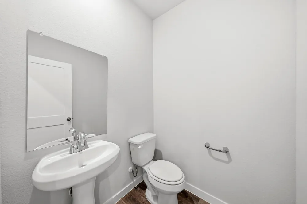 302 Amy Street Angleton, TX 77515